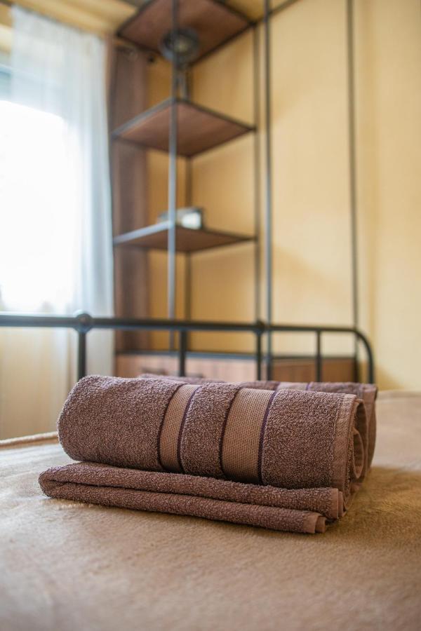 Apartments Skopje Downtown מראה חיצוני תמונה